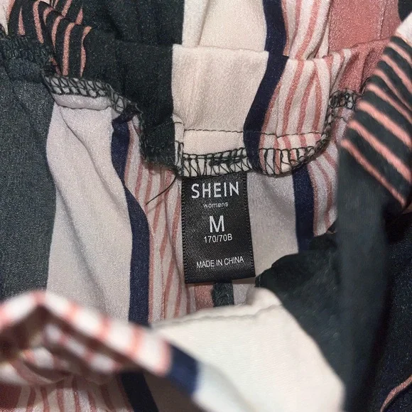 3 for $10 | Striped pants | size 4/6 | High-waisted - Picture 5 of 6